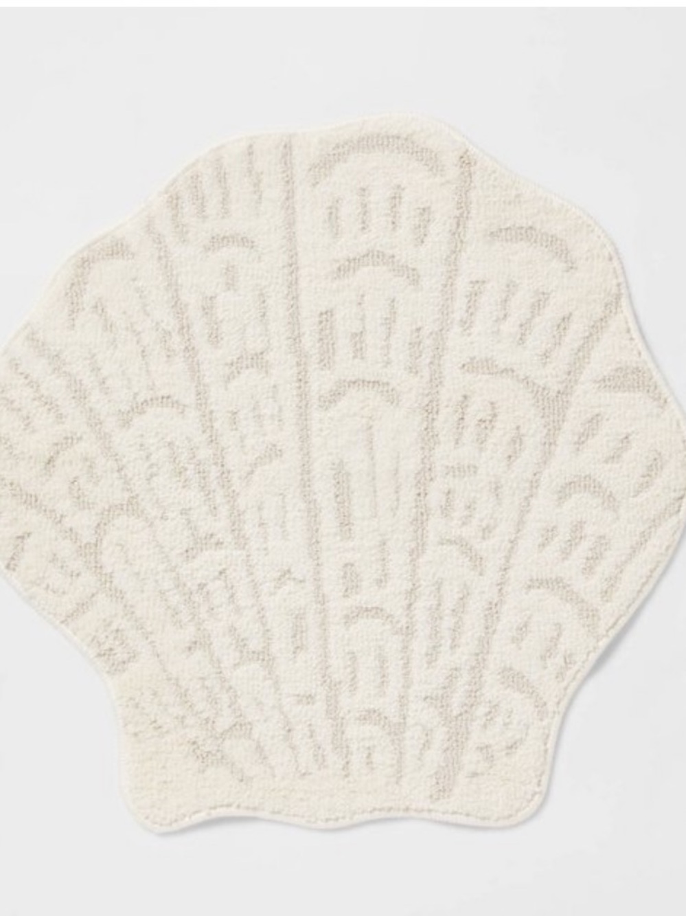 THRESHOLD NWT 24"x24" Seashell Shaped Bath Rug